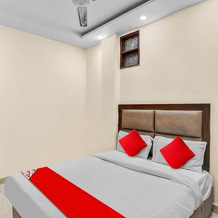 Hotel O Delhi Empire New Delhi Exterior foto