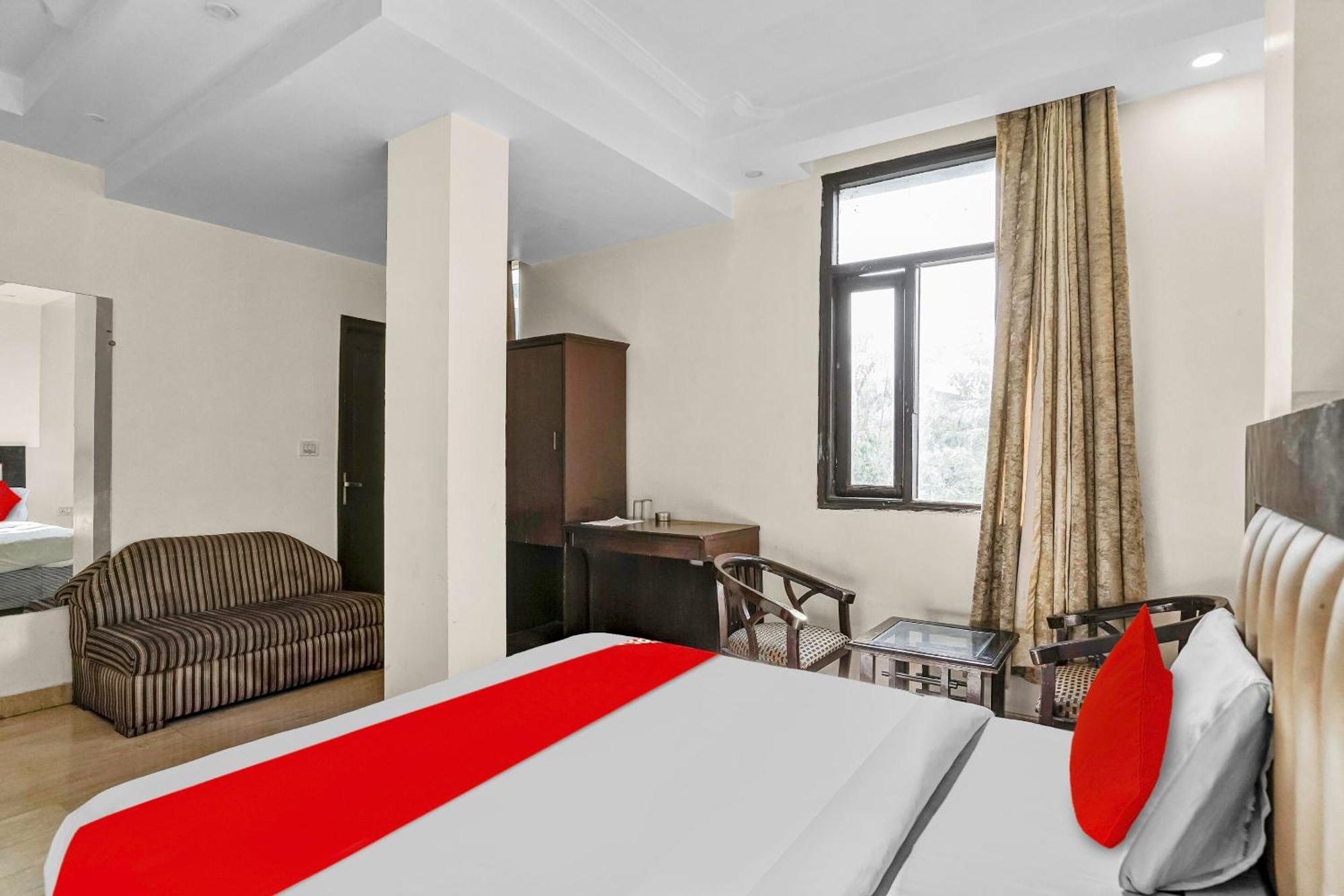 Hotel O Delhi Empire New Delhi Exterior foto
